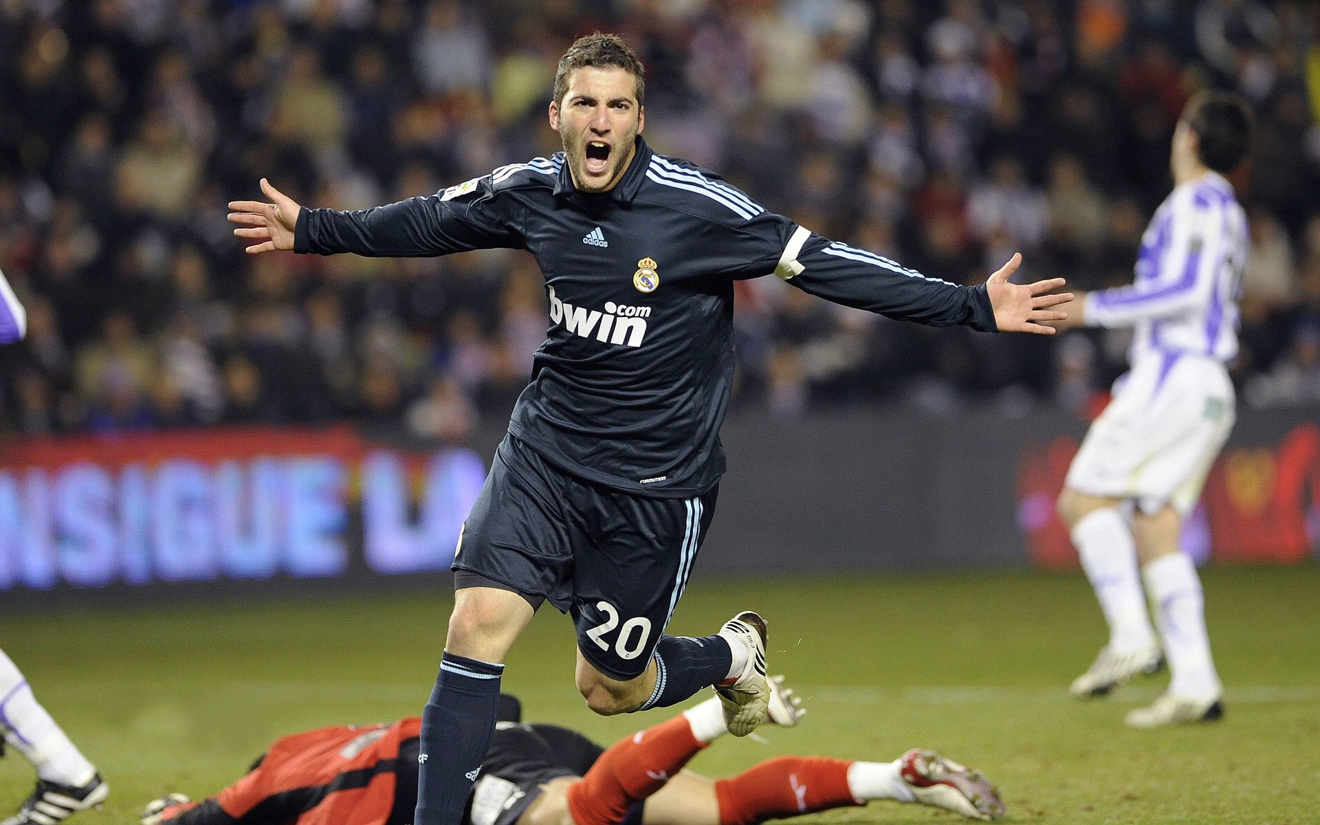 开云体育入口-东决关键战之夜，杰伦·格林节奏完全掌控